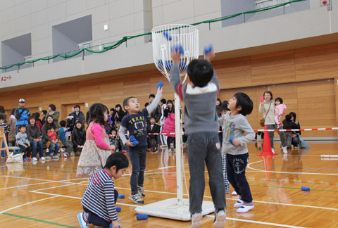 玉入れ大会の写真