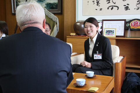 村田さんが青年海外協力隊員として頑張ってきます